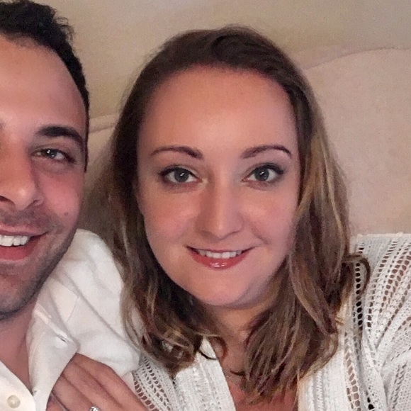 Meet your Posher, Erica - Picture 1 of 1